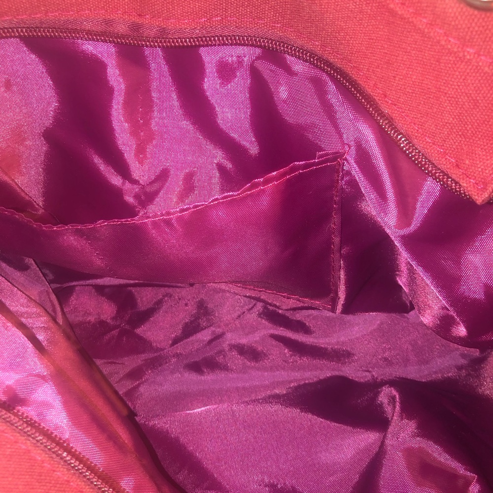 TOTE - Picture 7 of 12
